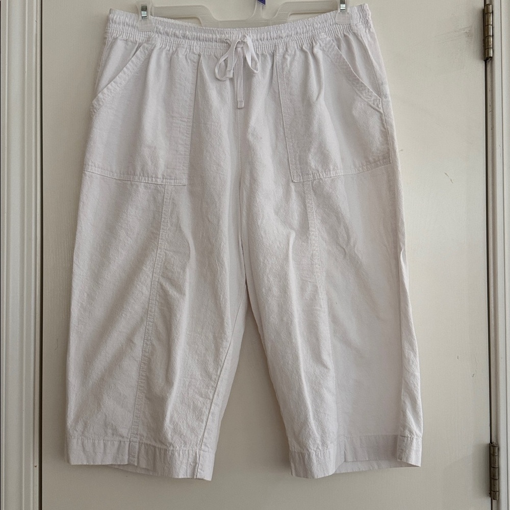 Karen Scott White Cotton Tie Waist Capri Pants - Size PXL